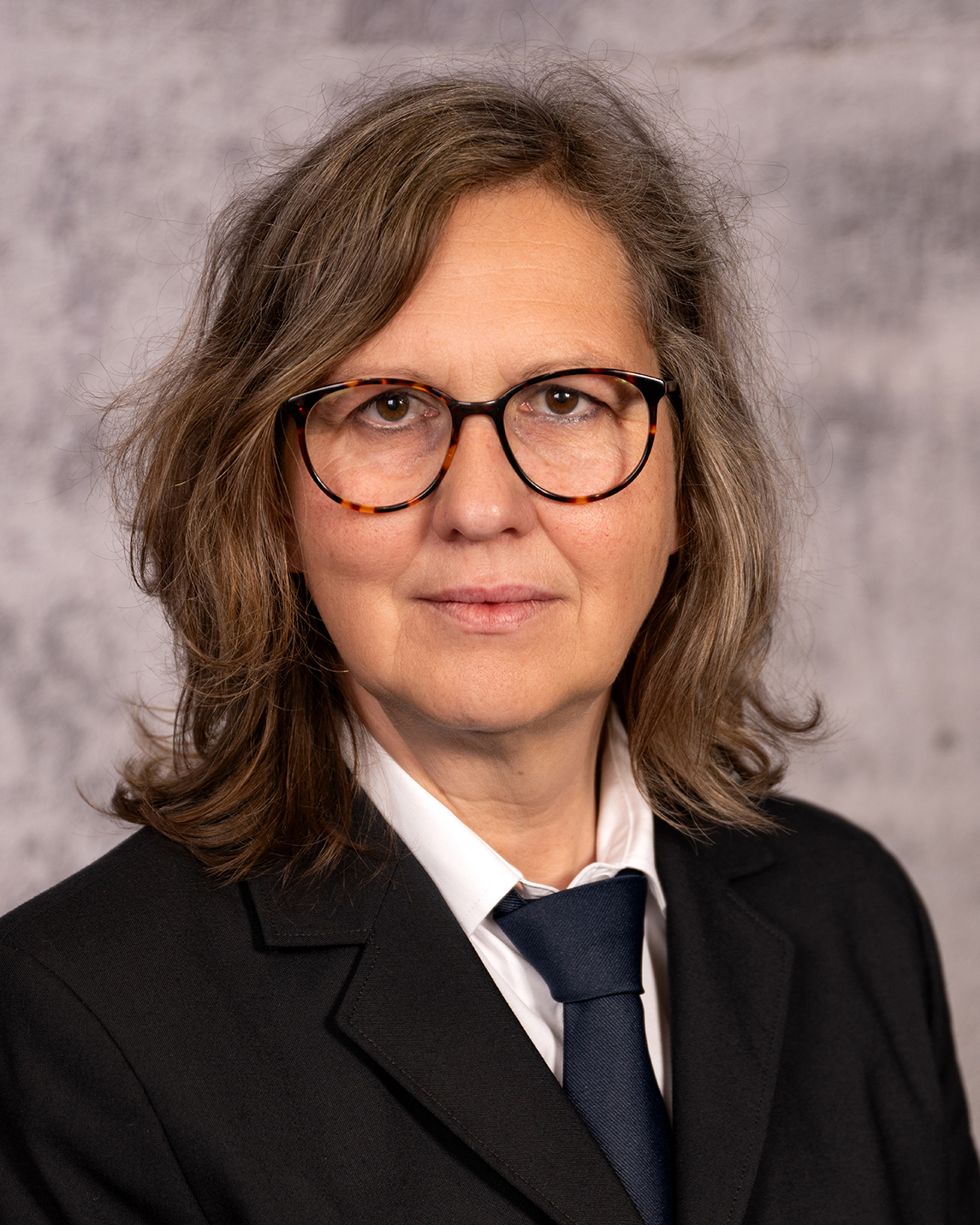 Frau  Karin Plehnert-Helmke